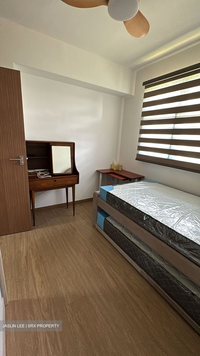 Yishun Avenue 6 (Yishun),  #526123271